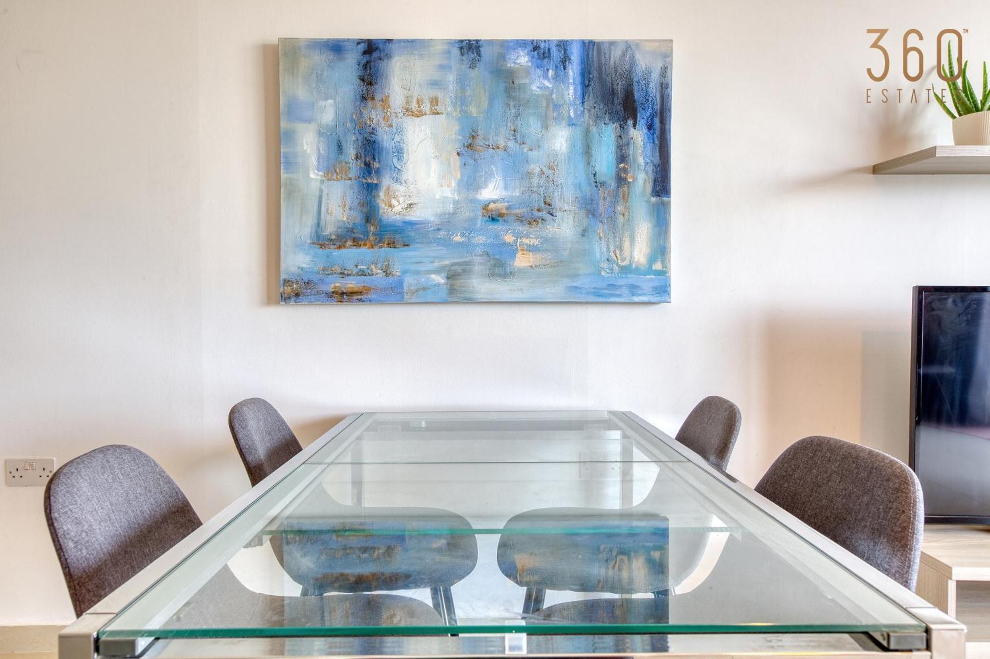 A Beautiful 2br Seafront With Private Terrace By 360 Estates * Gzira