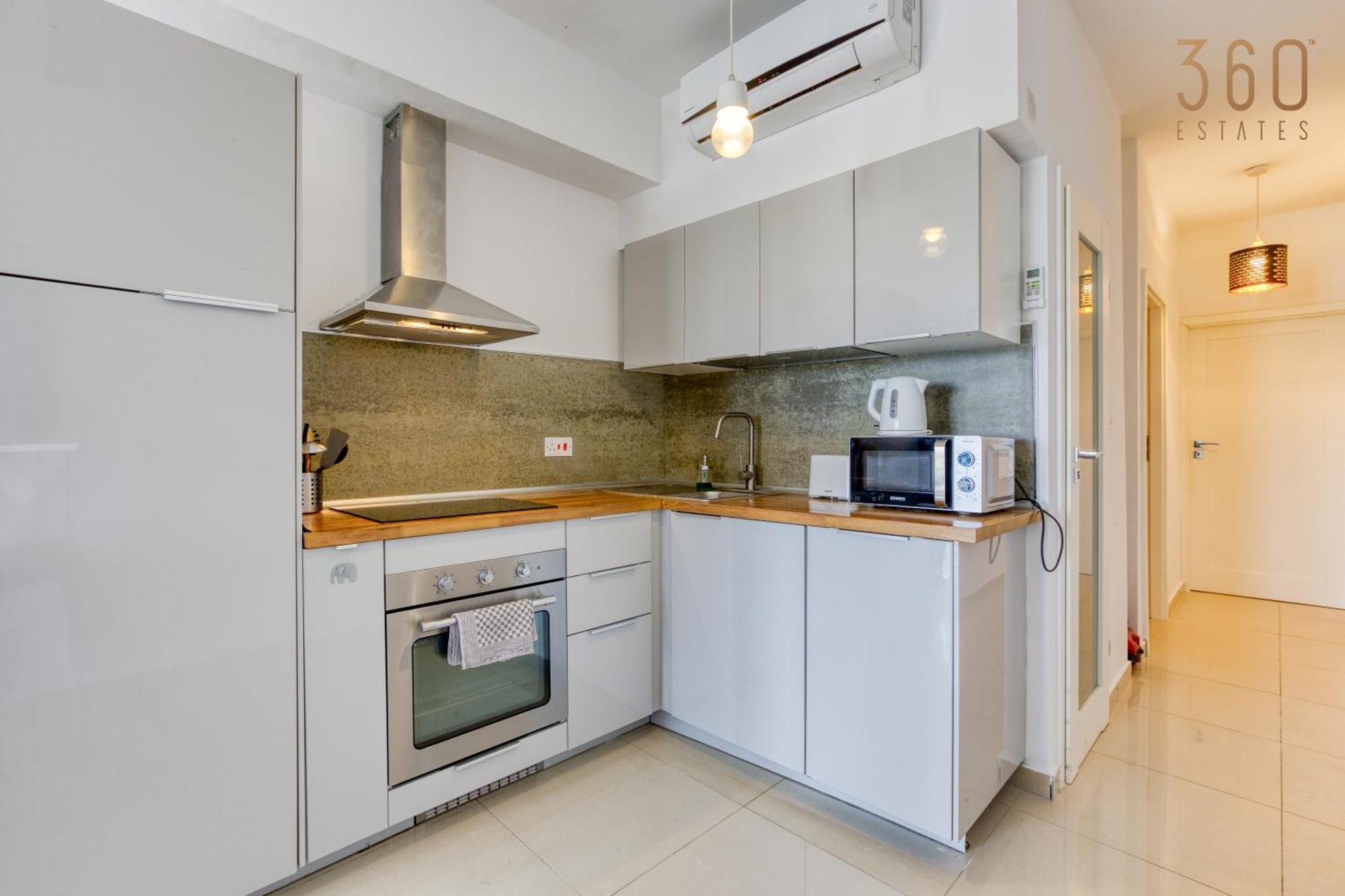 A Beautiful 2br Seafront With Private Terrace By 360 Estates Apartamento *