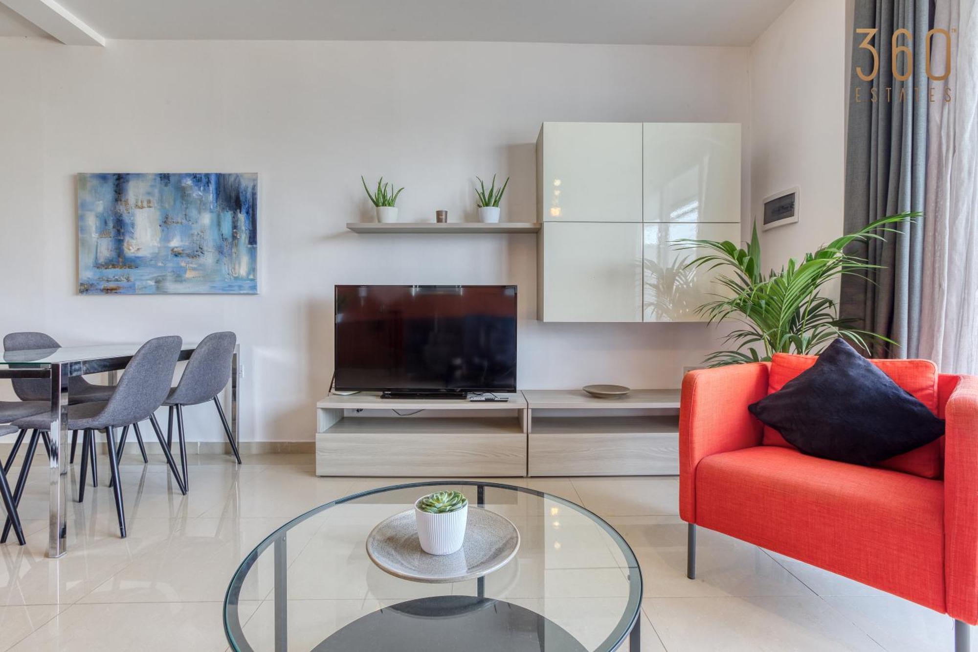 A Beautiful 2br Seafront With Private Terrace By 360 Estates *